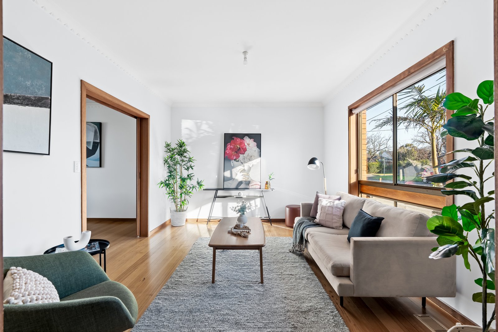 Real Estate and Property in 2/18 Gordon Grove, Preston, VIC