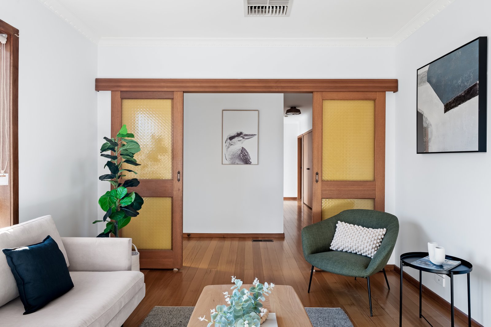 Real Estate and Property in 2/18 Gordon Grove, Preston, VIC