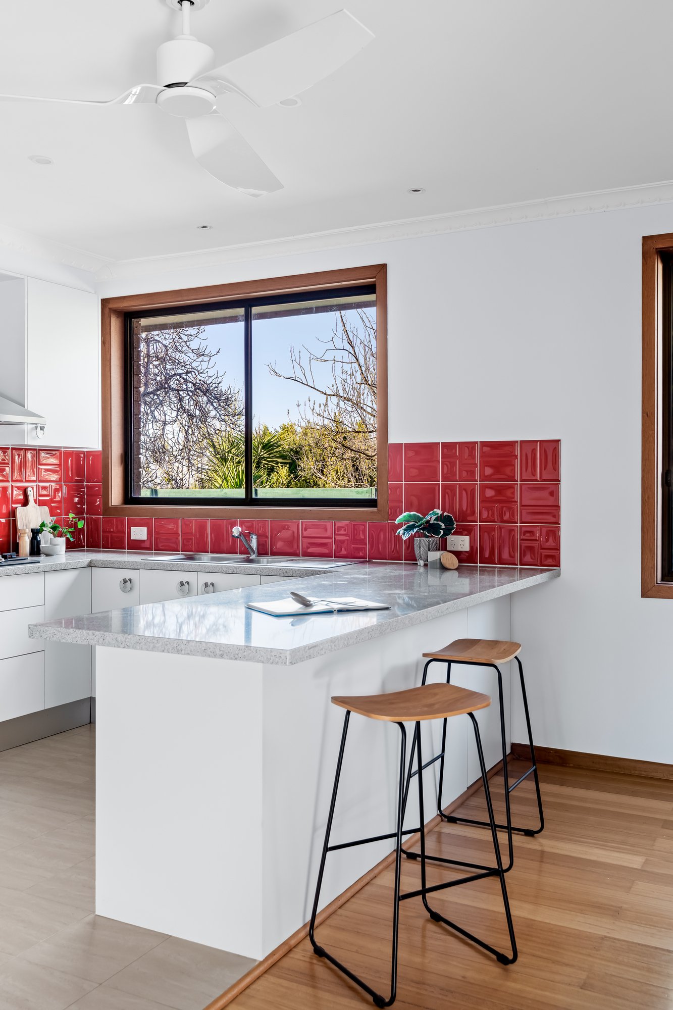 Real Estate and Property in 2/18 Gordon Grove, Preston, VIC