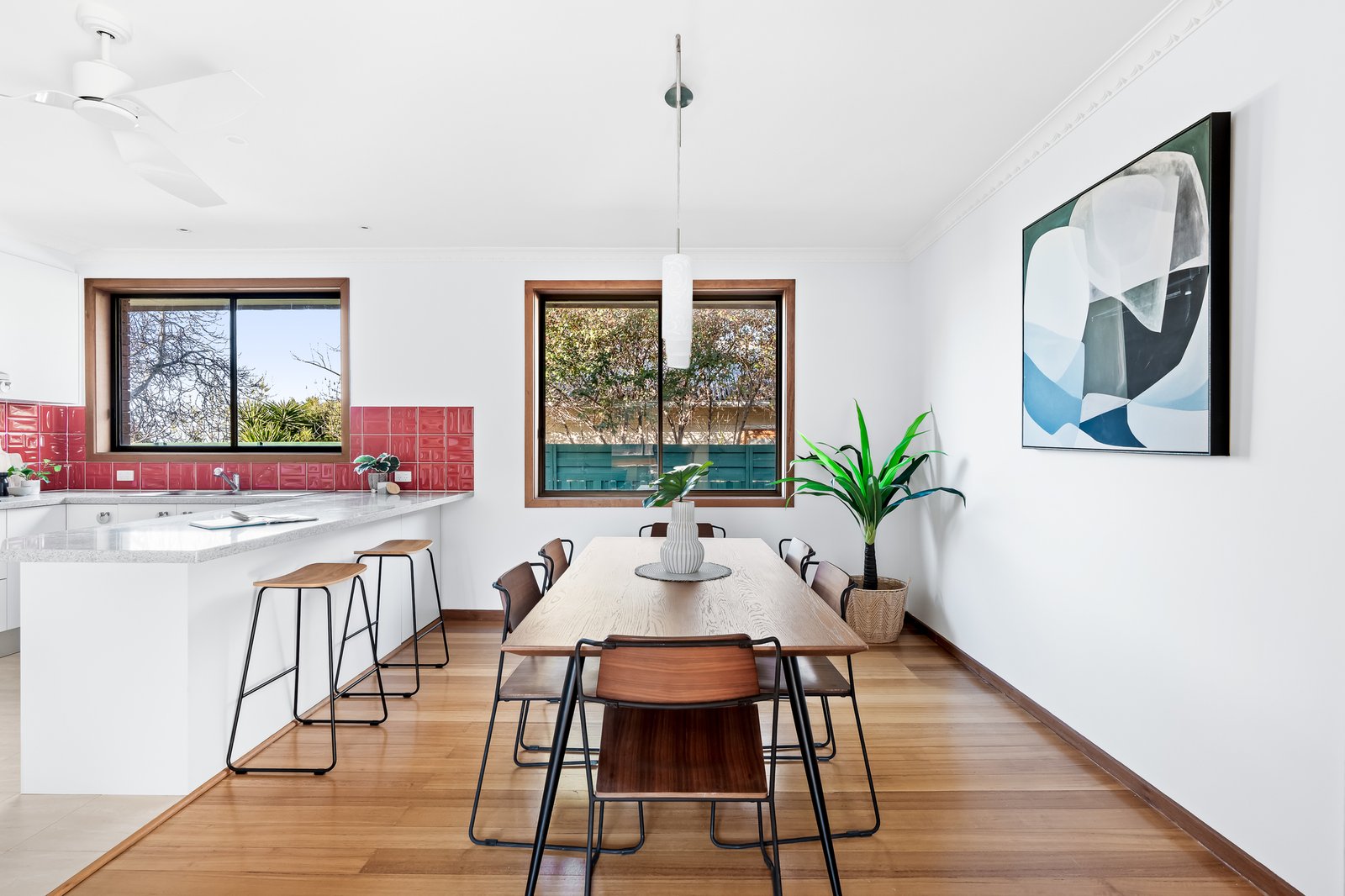 Real Estate and Property in 2/18 Gordon Grove, Preston, VIC