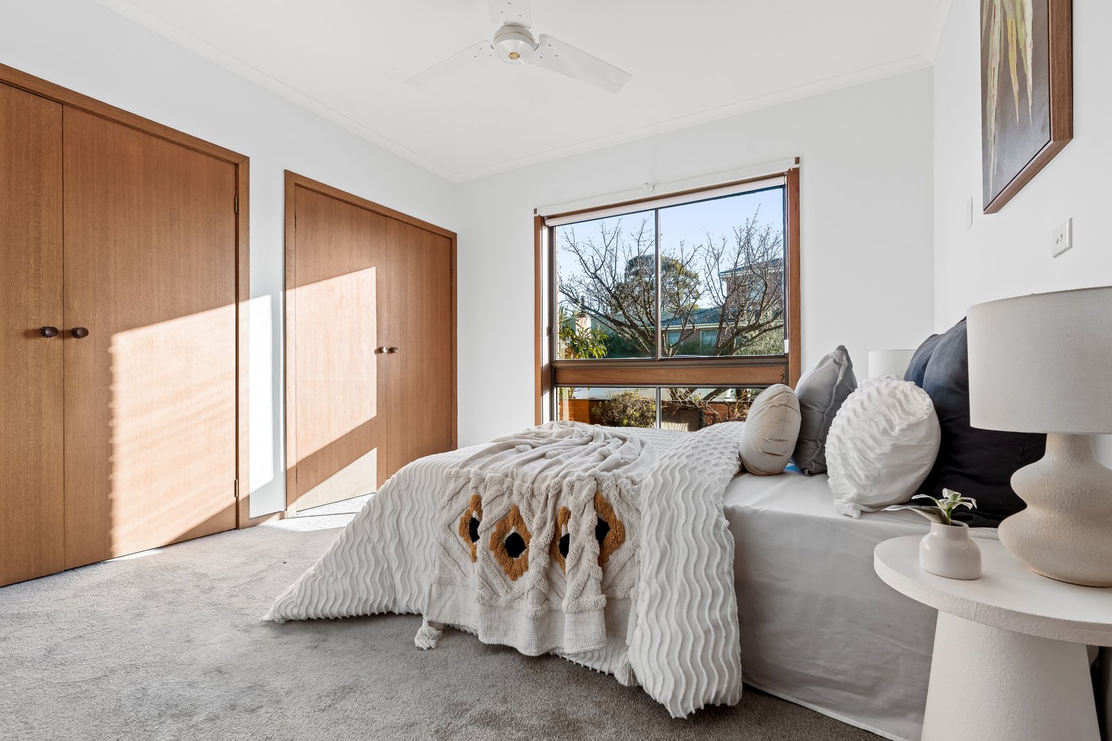 Real Estate and Property in 2/18 Gordon Grove, Preston, VIC