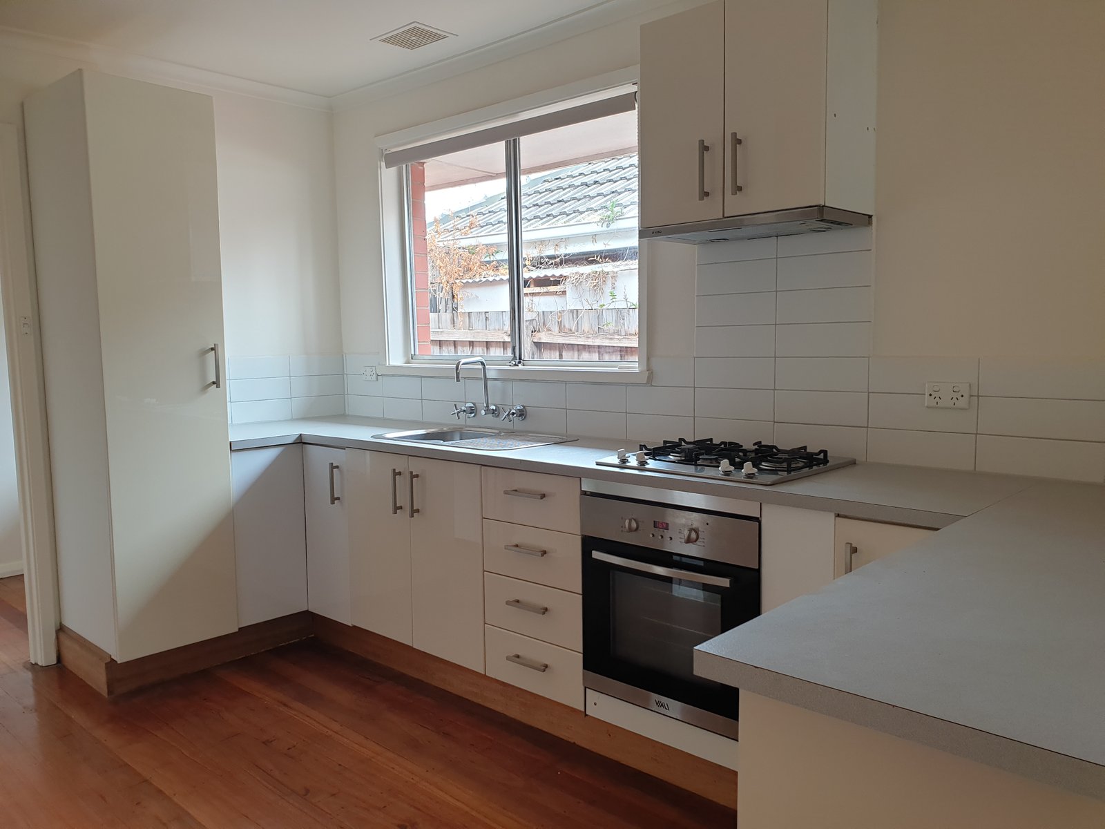 Gallery: 2/18 Grenville Street