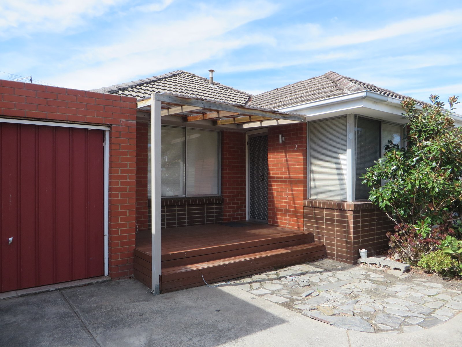 Gallery: 2/18 Grenville Street