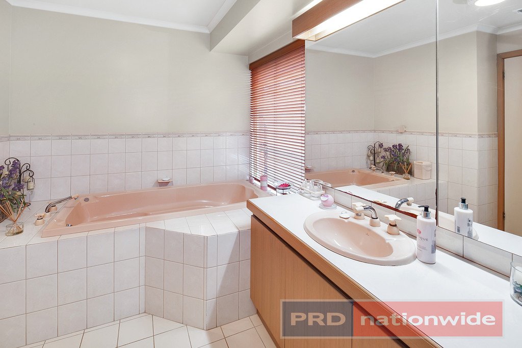 218 High Street LEARMONTH 6