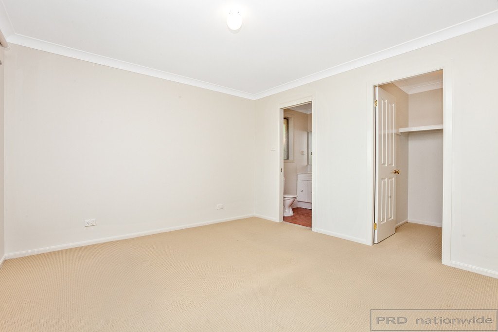 2/18 Jenna Drive RAWORTH 7