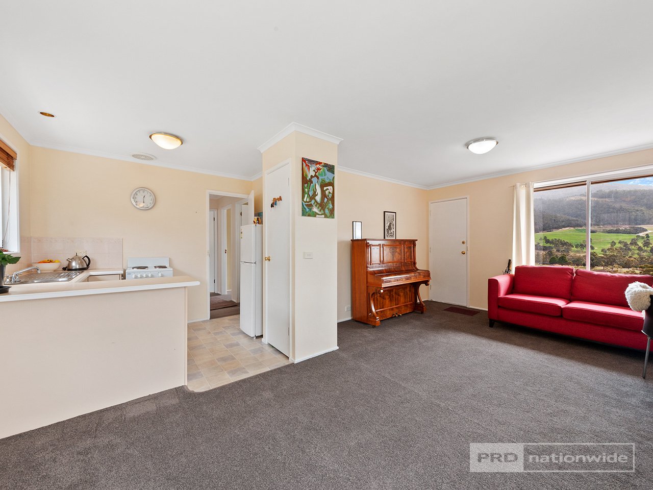 2/18 Longley Court GLENORCHY 2