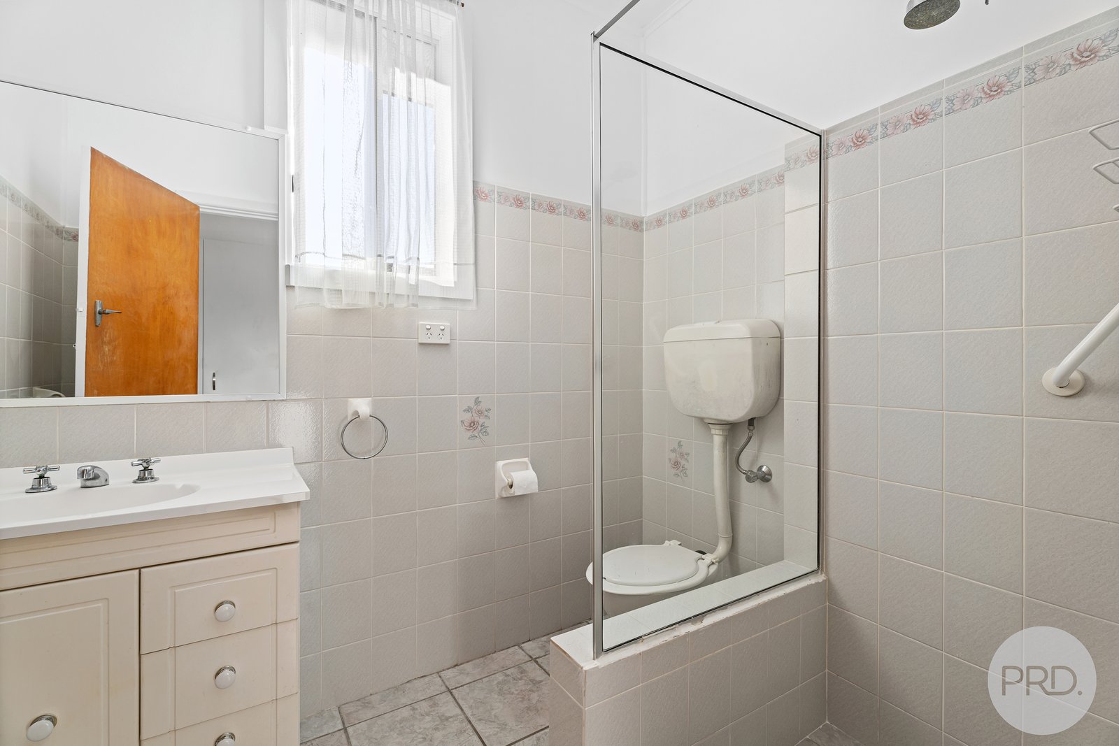 2/18 Messines Street SHOAL BAY 5