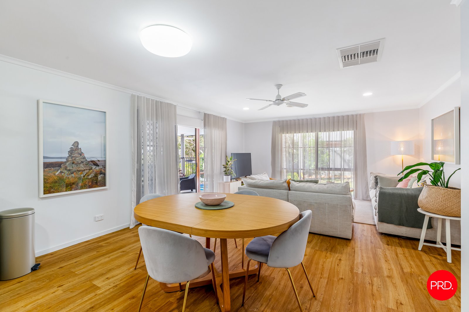 218 North Harley Street STRATHDALE 8