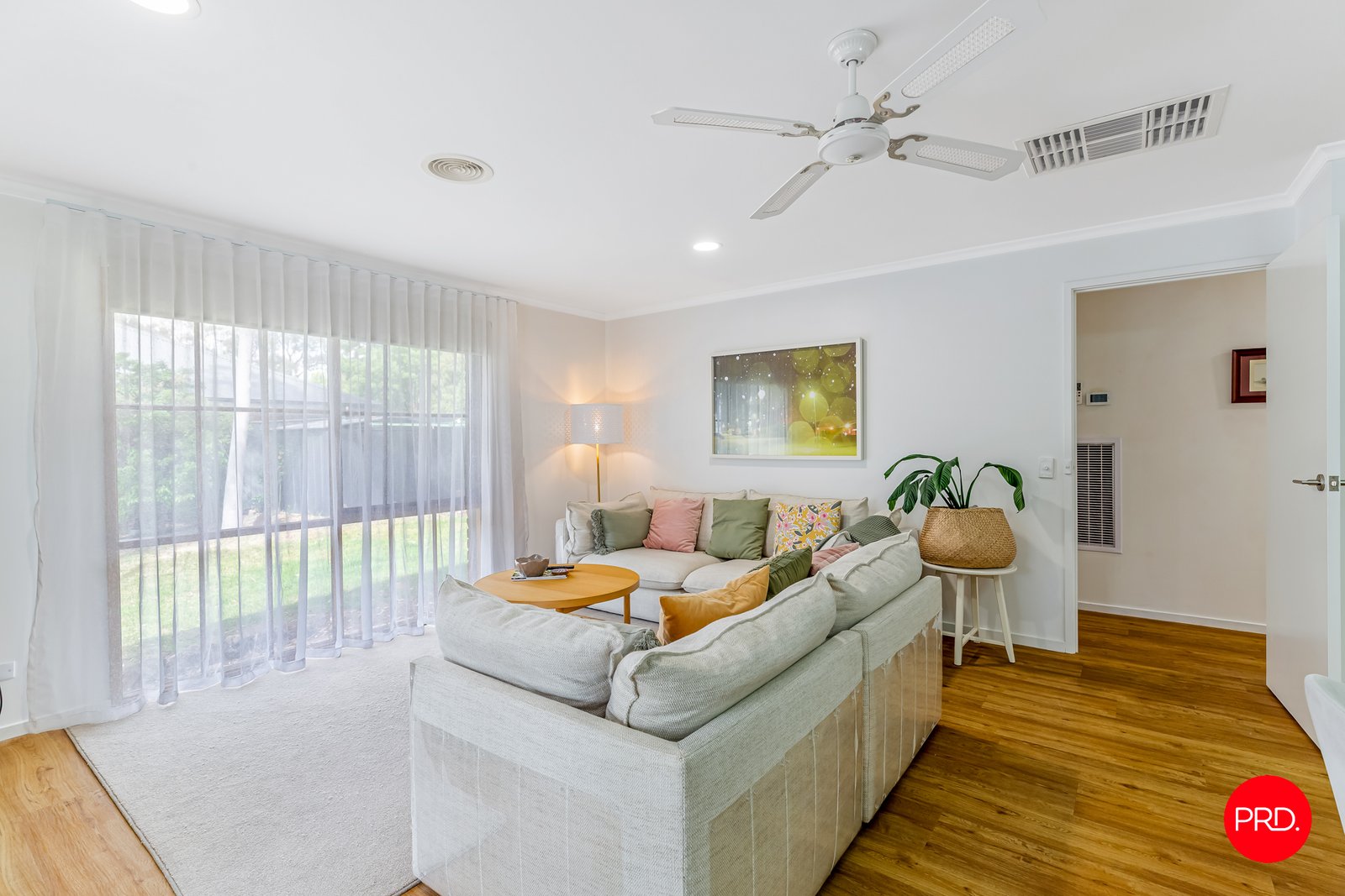 218 North Harley Street STRATHDALE 9