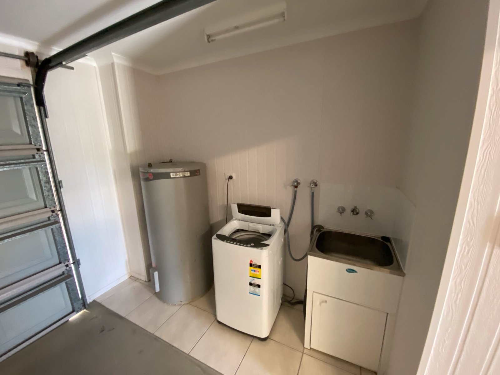 2/18 Pacific Avenue TANNUM SANDS 6