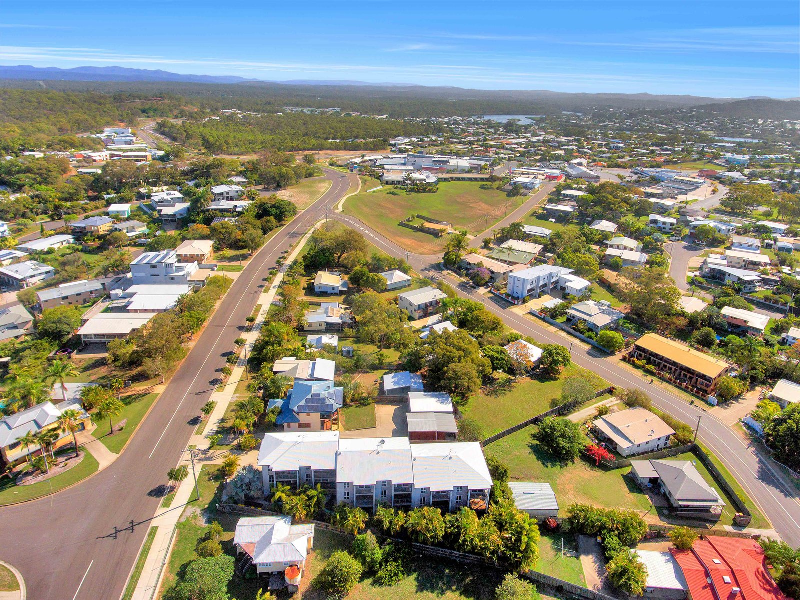 2/18 Pacific Avenue TANNUM SANDS 21