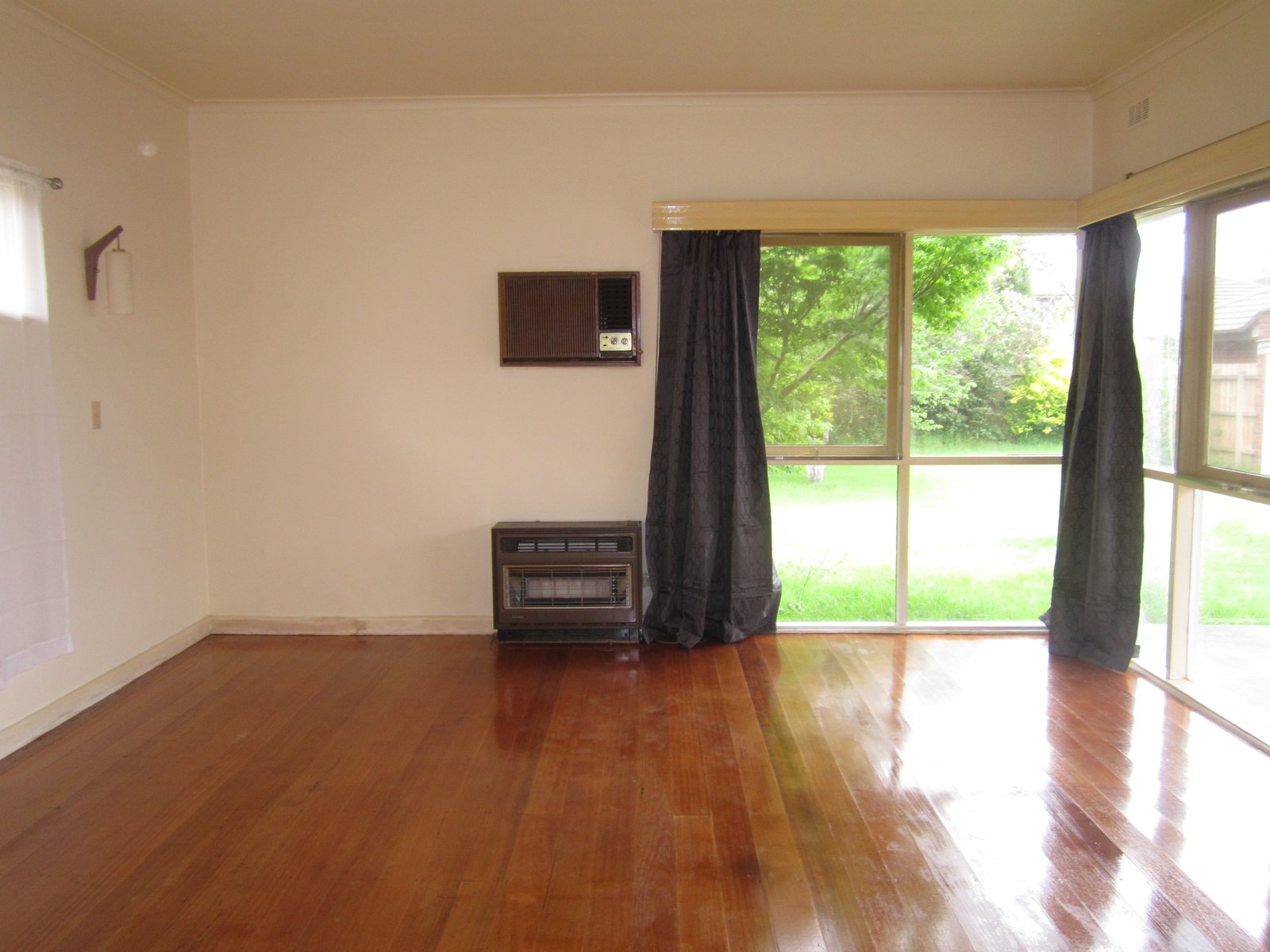 Gallery: 218 Patterson Road