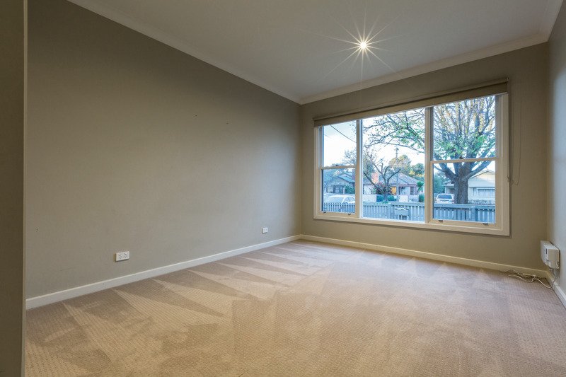 Gallery: 218 Raglan Street