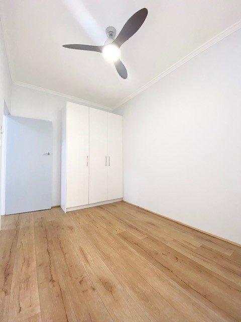 2/18 St Georges Parade HURSTVILLE 2