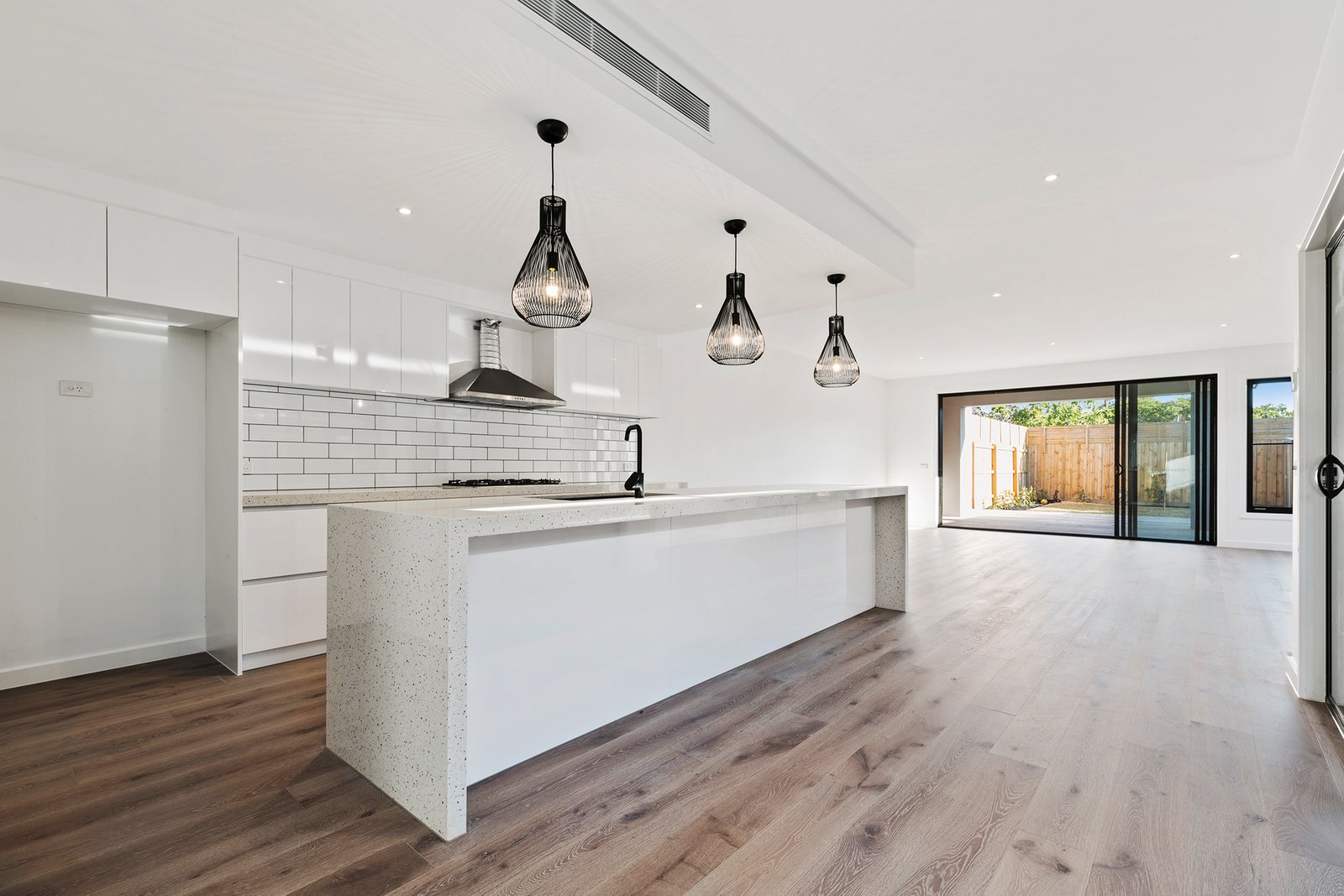 Gallery: 2/18 Vunabere Avenue