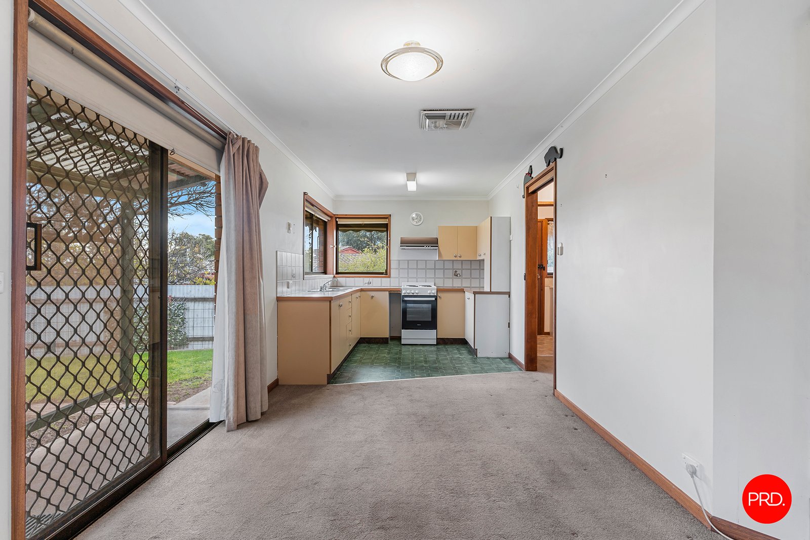 2/18 Watson Avenue EAGLEHAWK 5