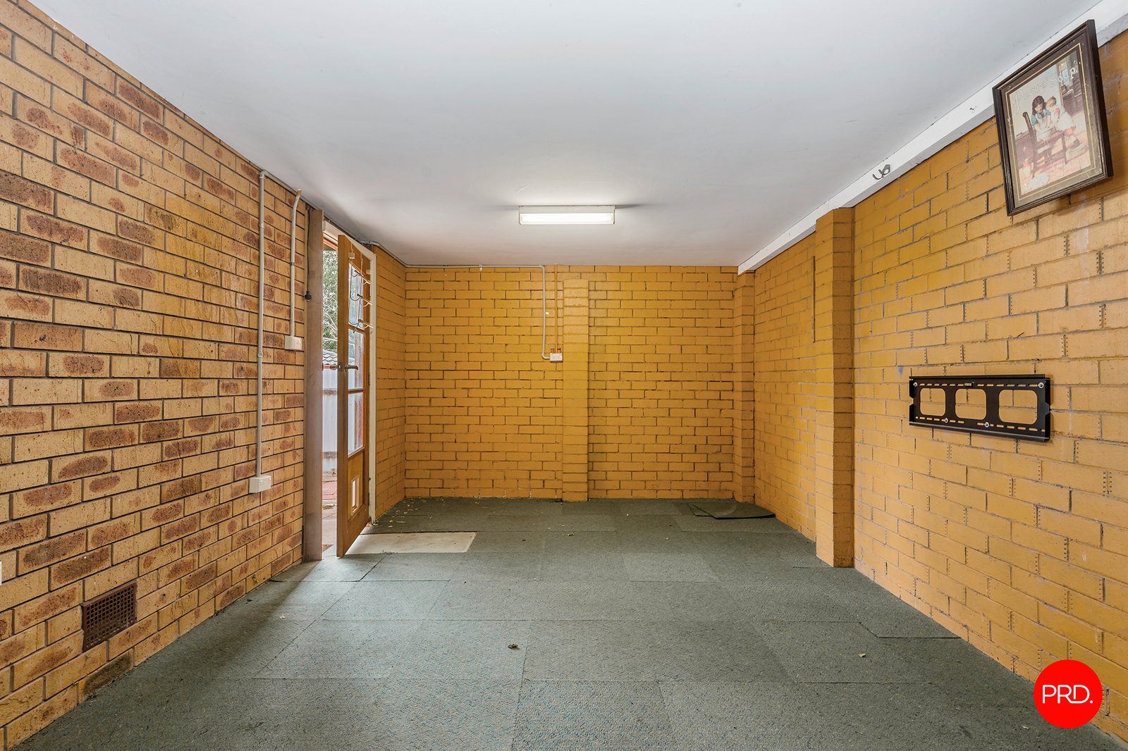 2/18 Watson Avenue EAGLEHAWK 14