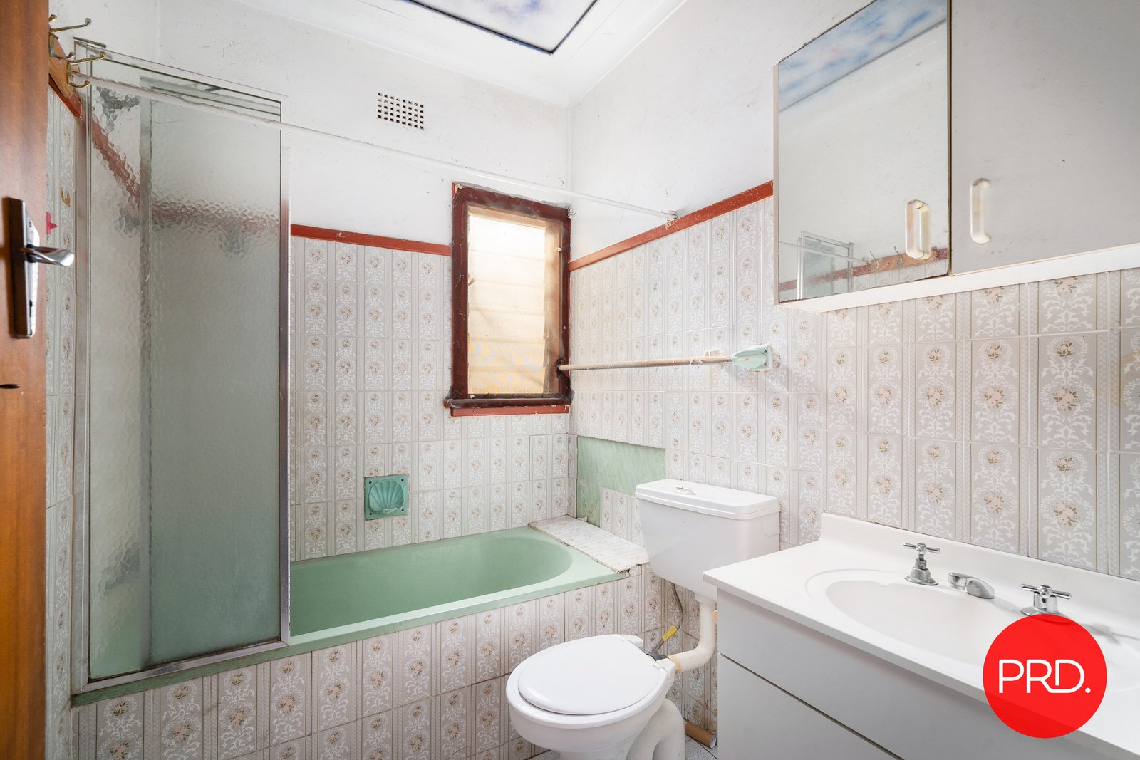 218 Willarong Road CARINGBAH 11