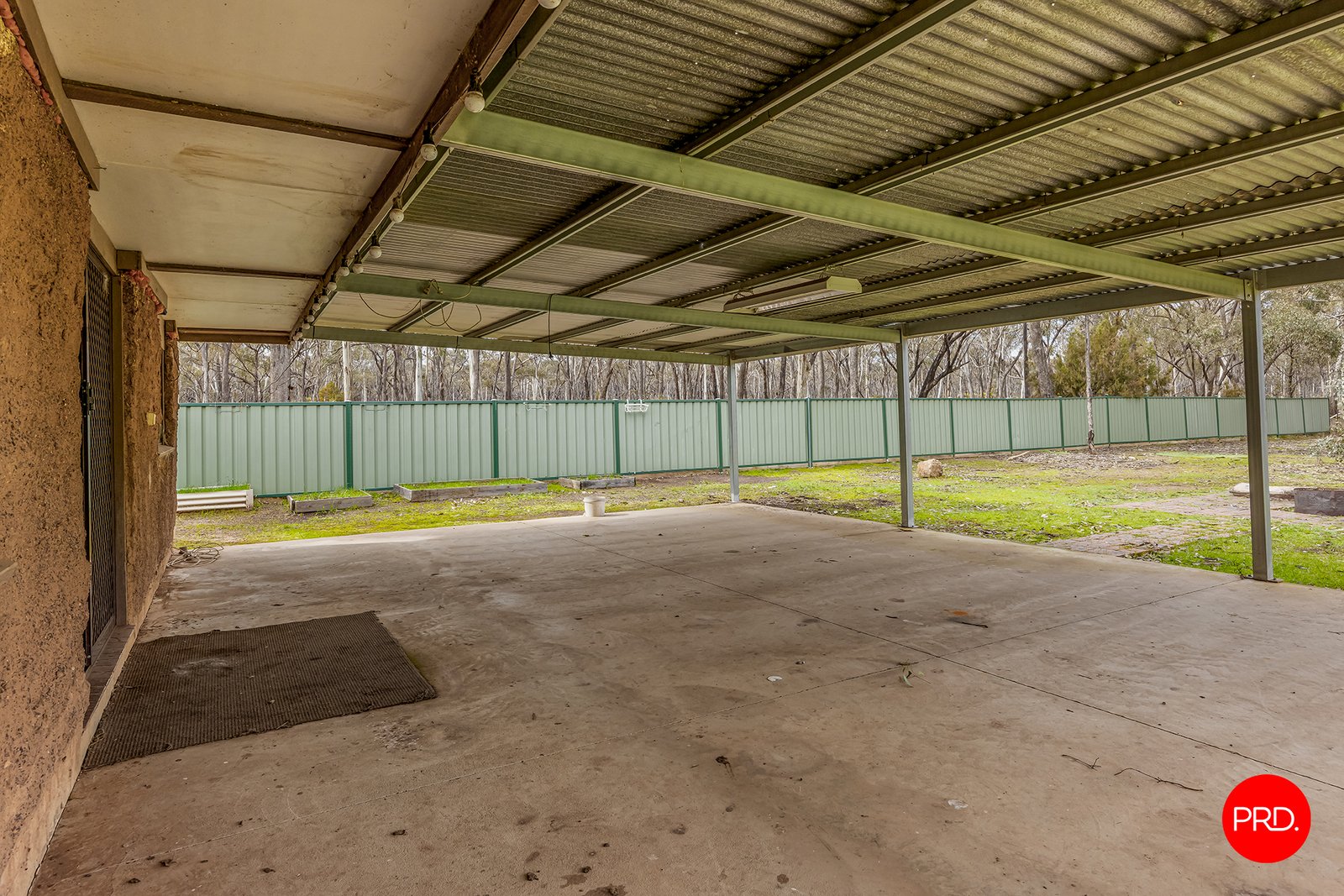 218 Yankee Creek  WELLSFORD 12