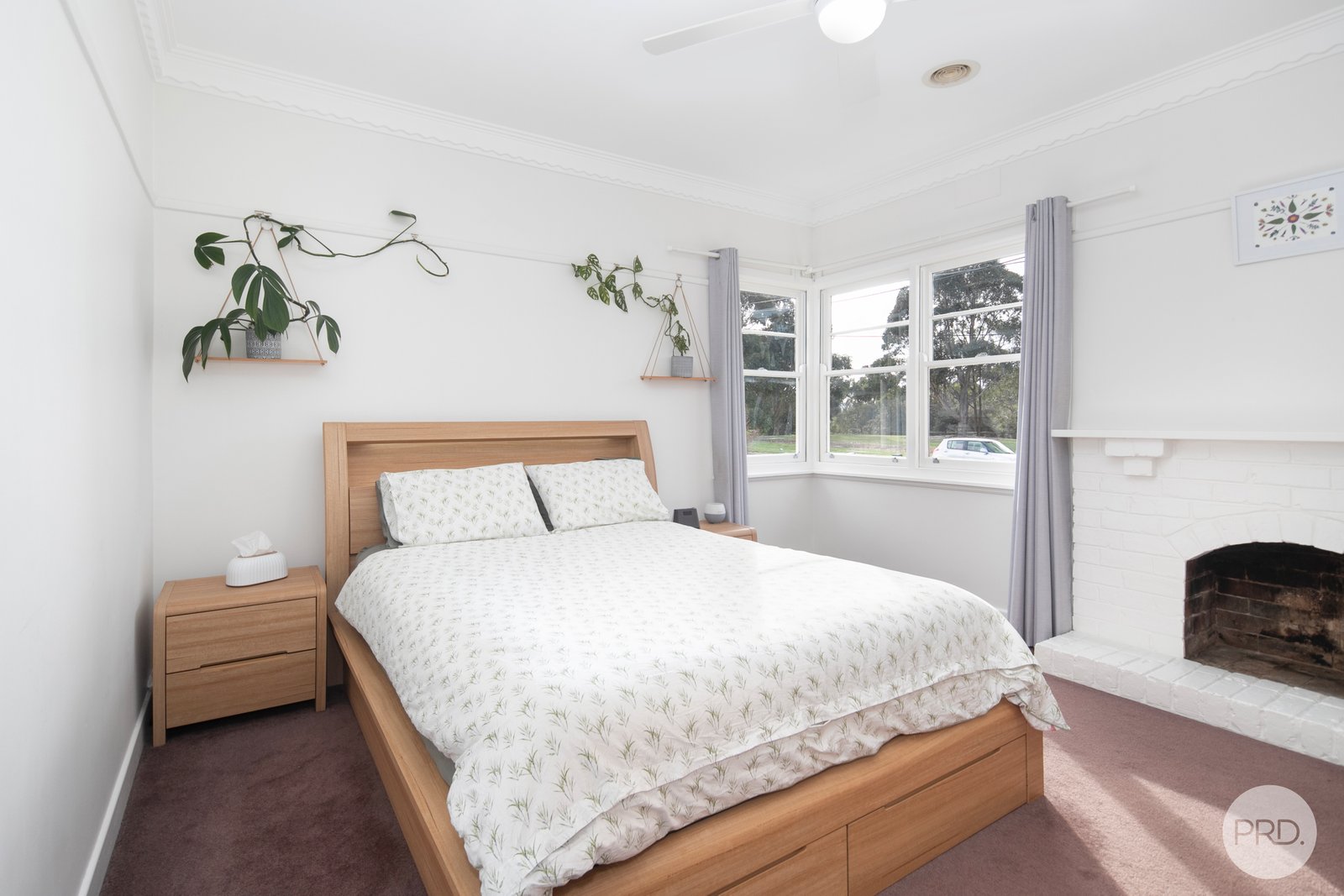 218 Yarrowee Parade REDAN 2