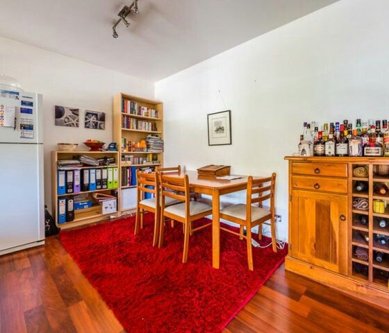 2/182 Buckland Road NUNDAH 5