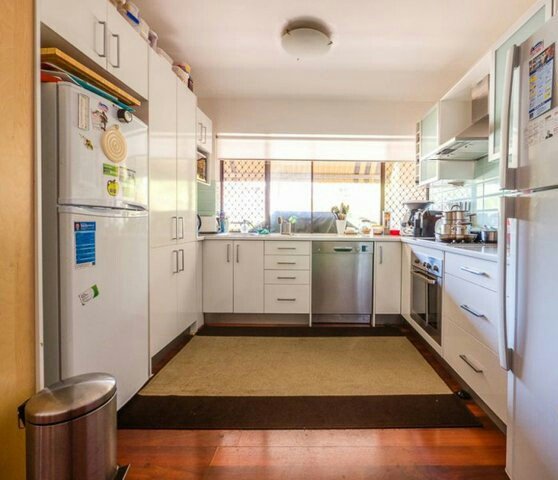 2/182 Buckland Road NUNDAH 7