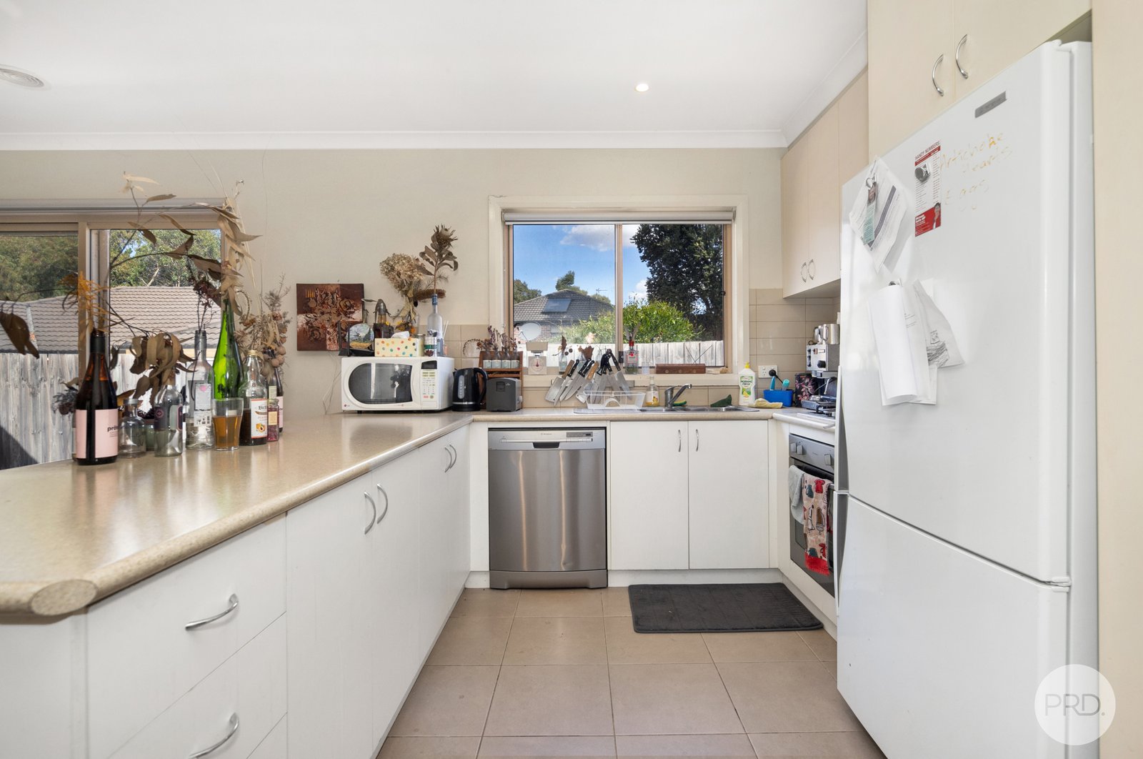 2/1834 Geelong Road MOUNT HELEN 4