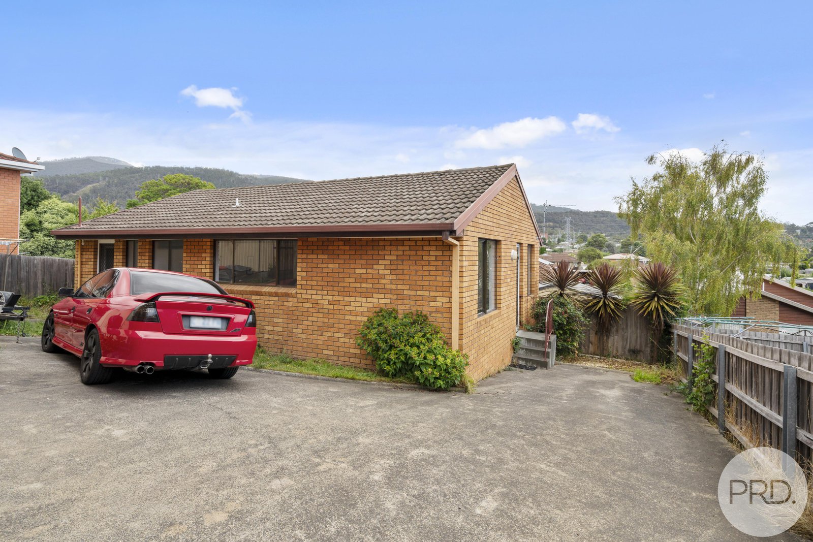 2/184 Tolosa Street GLENORCHY 6