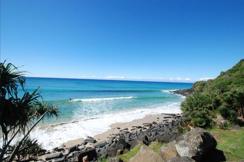 2/1849-1851 Gold Coast Highway BURLEIGH HEADS 16
