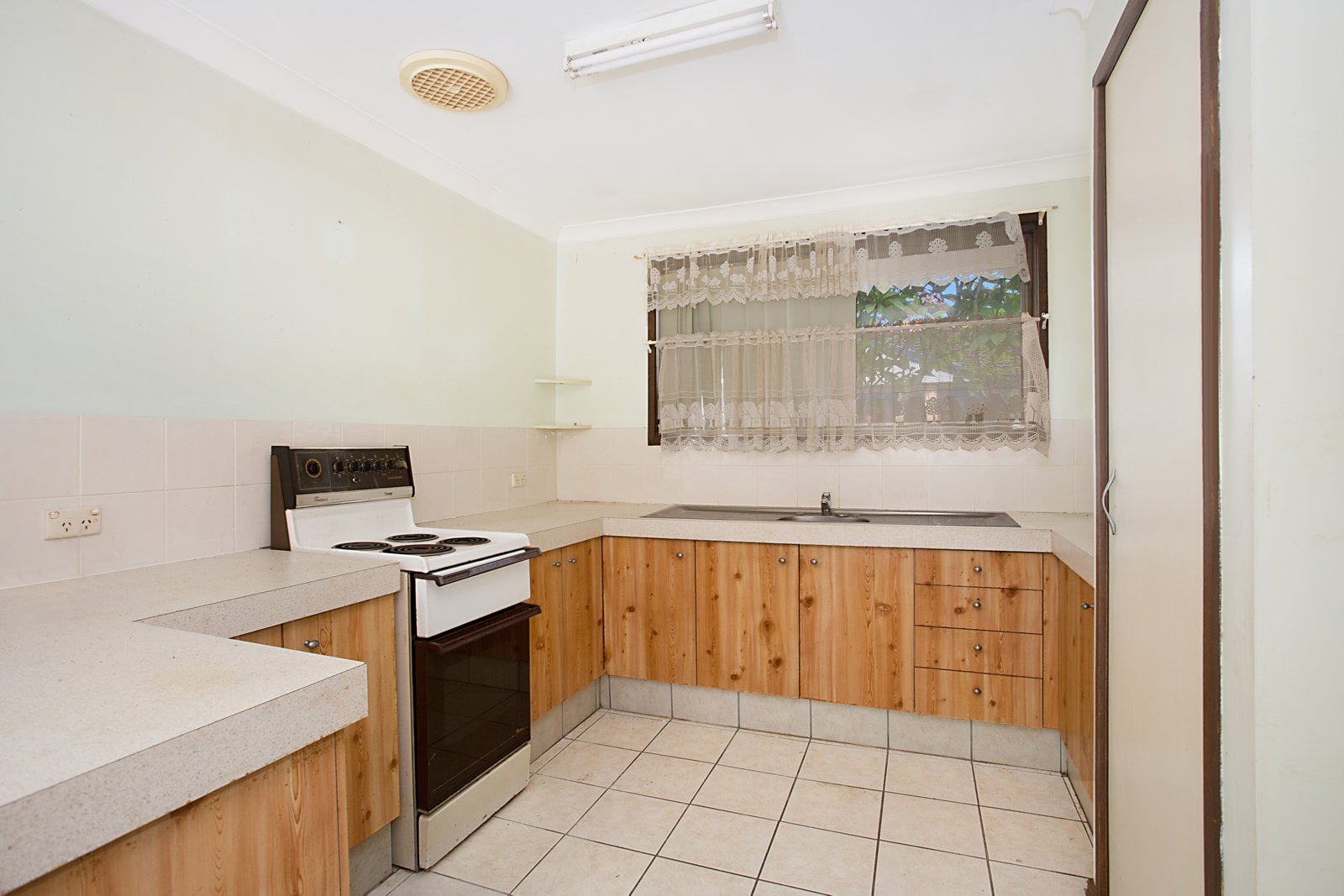 2/185 Kennedy Drive TWEED HEADS WEST 2