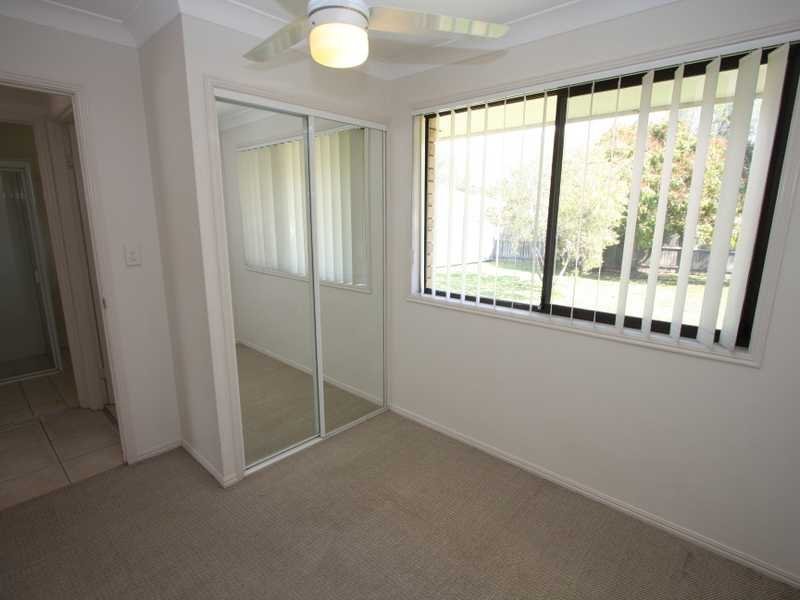 2/188 Currumburra Road ASHMORE 7