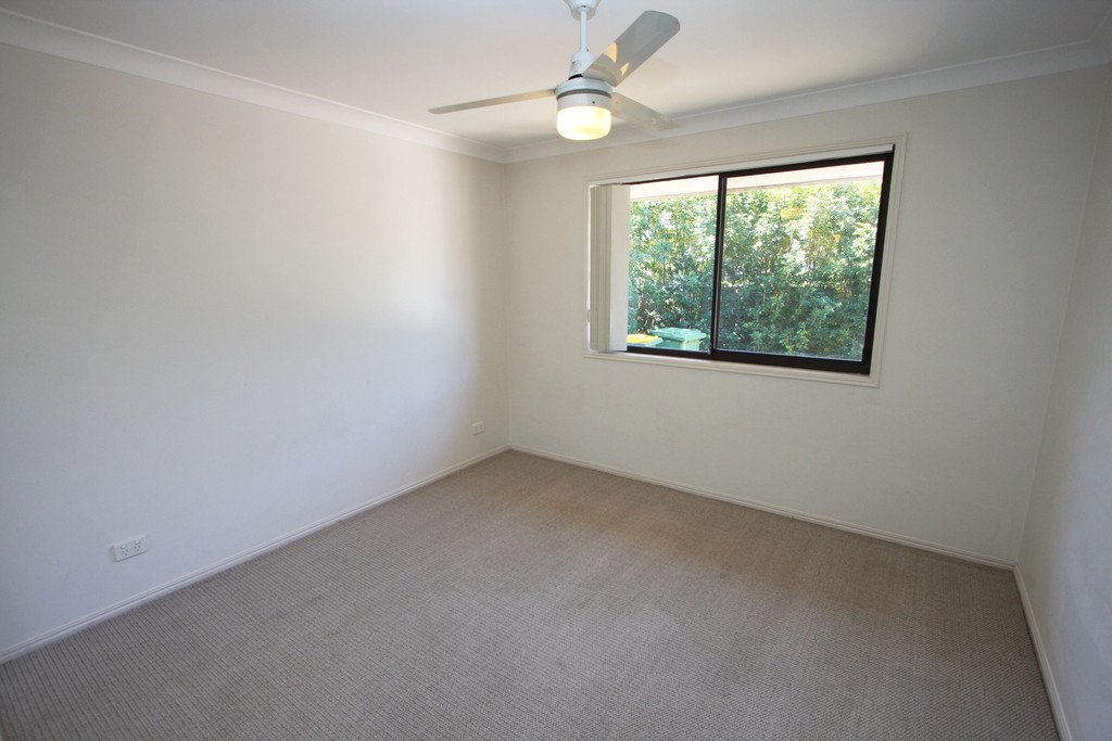 2/188 Currumburra Road ASHMORE 5