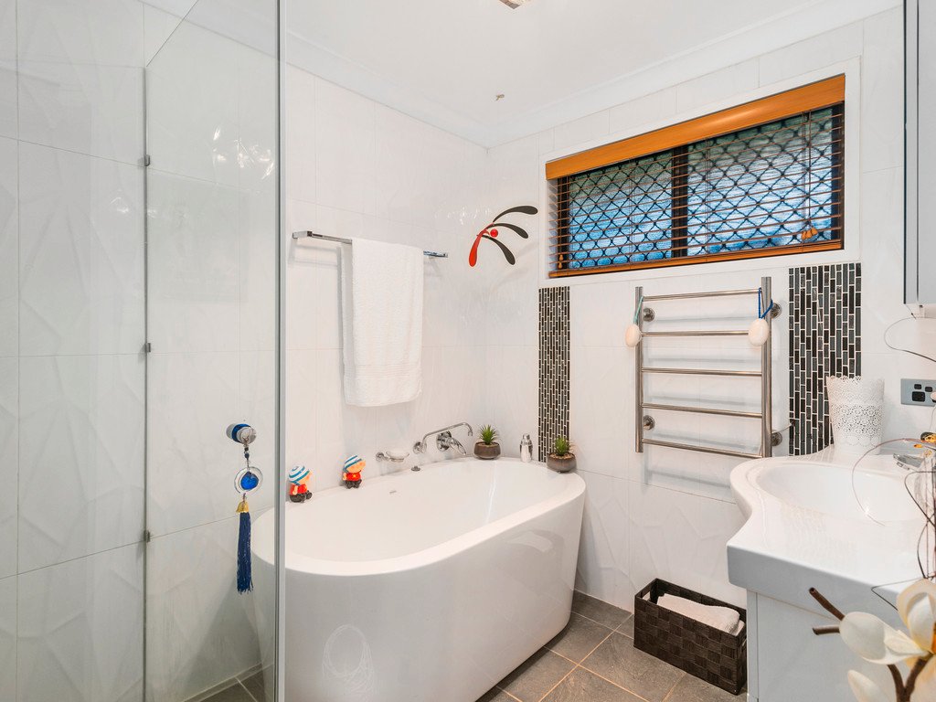 2/189 Kennedy Drive TWEED HEADS WEST 5