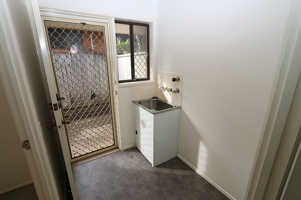 2/189 Musgrave Avenue LABRADOR 3