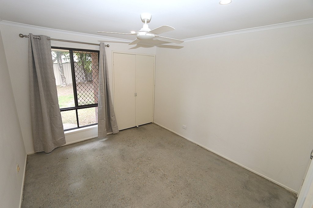 2/189 Musgrave Avenue LABRADOR 4