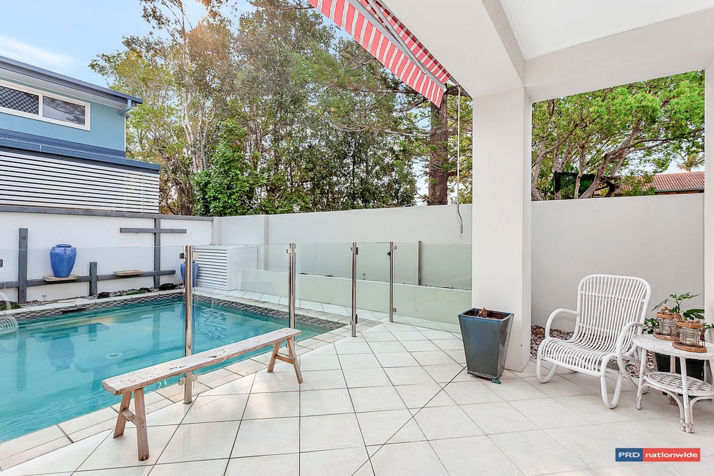 2/1890 Gold Coast Highway BURLEIGH HEADS 14