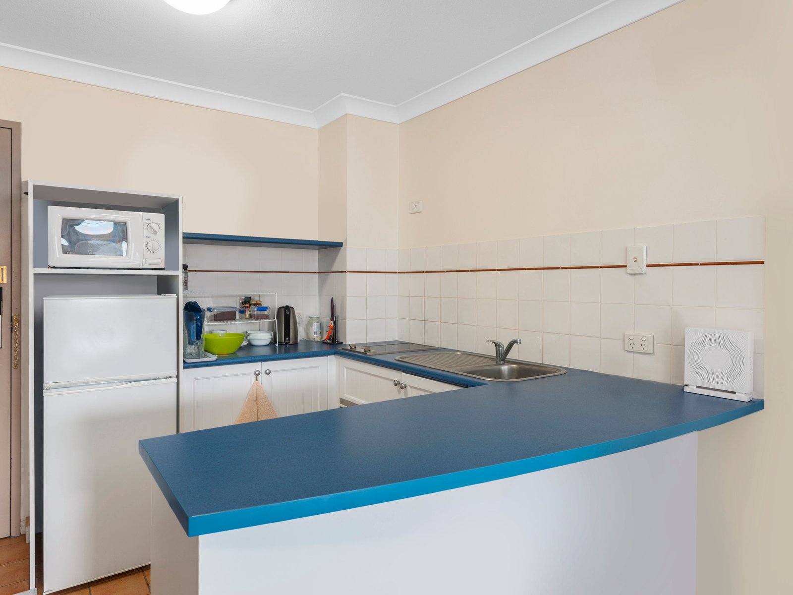 218/99 Griffith St  COOLANGATTA 3