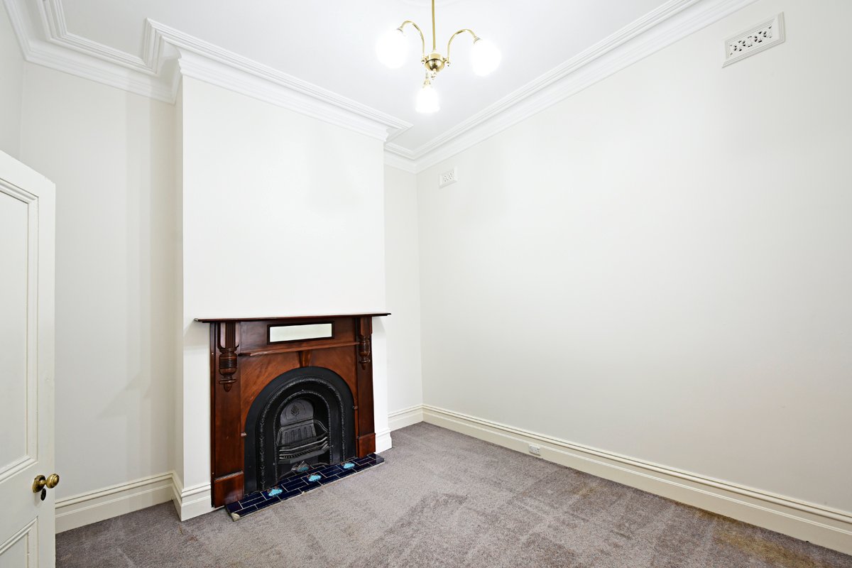 Gallery: 219 Adderley Street