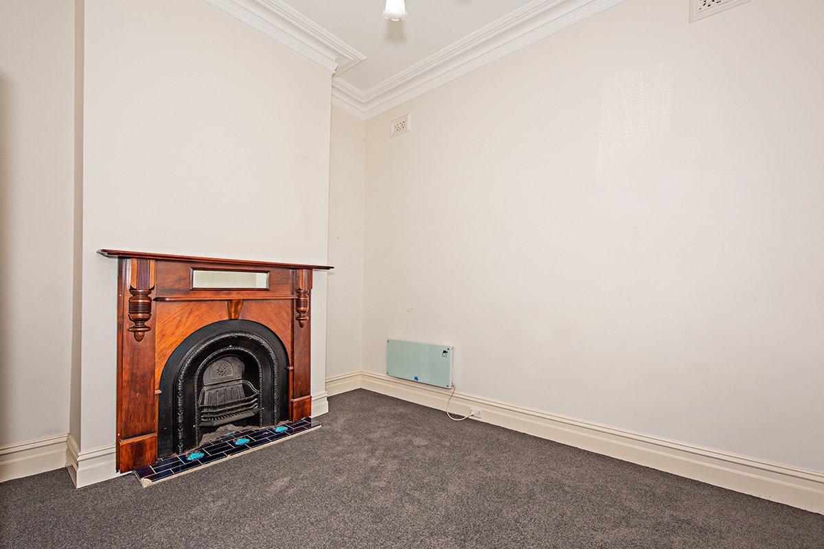Gallery: 219 Adderley Street