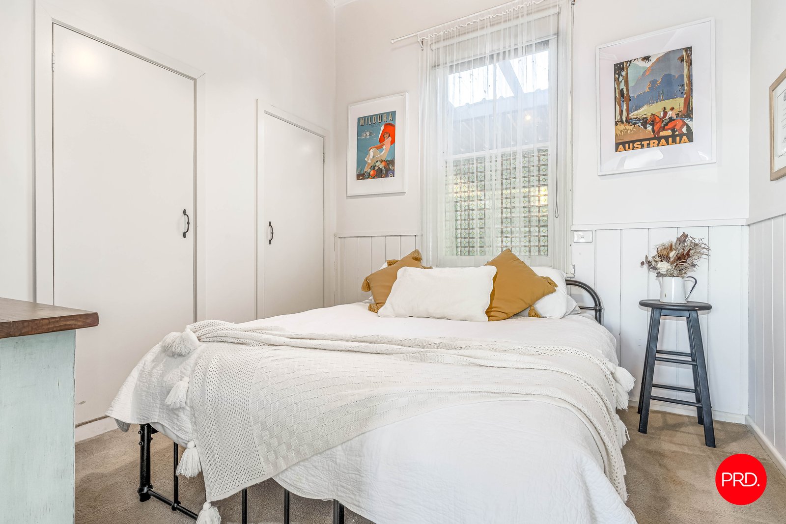 219 Allingham Street KANGAROO FLAT 8