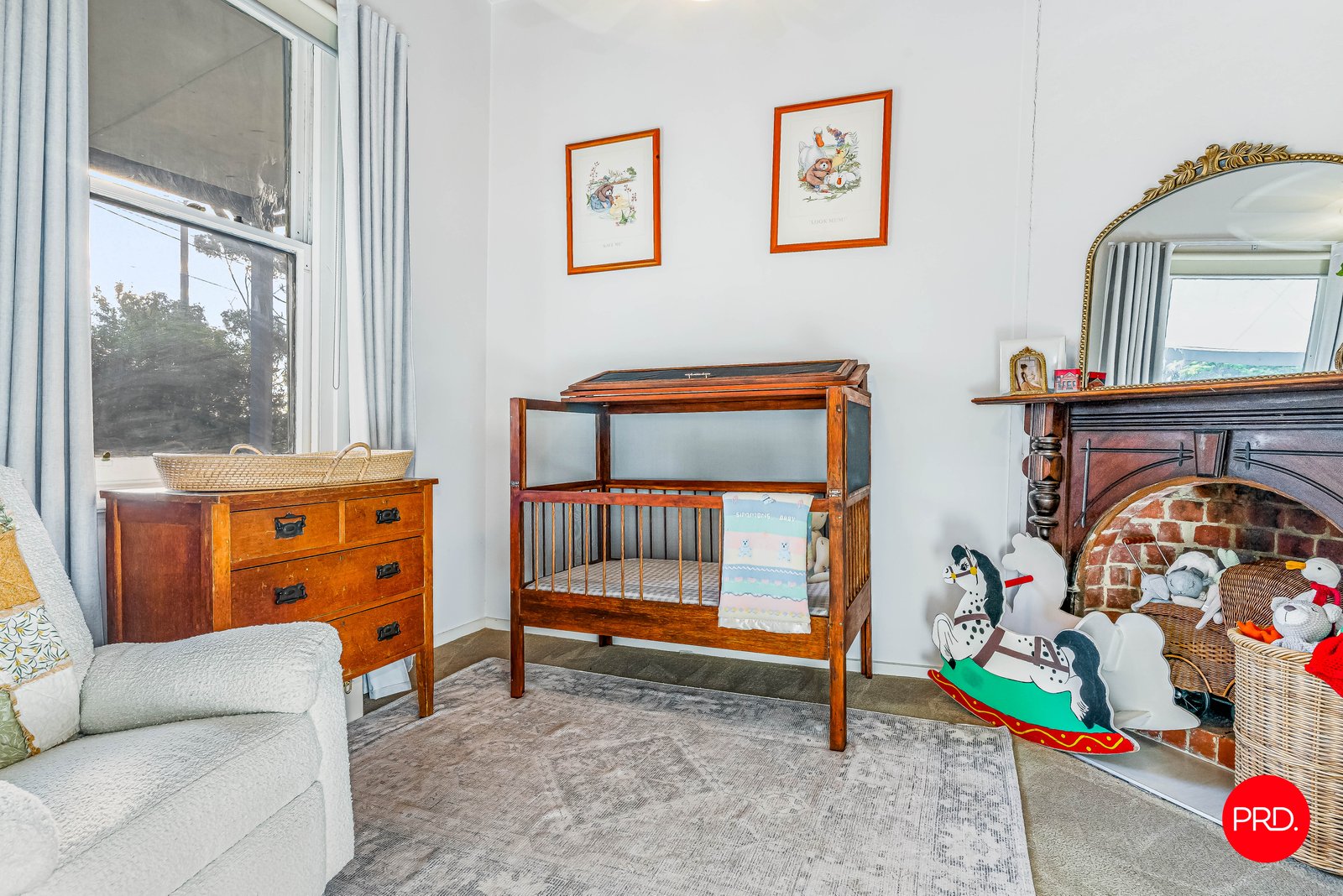 219 Allingham Street KANGAROO FLAT 11