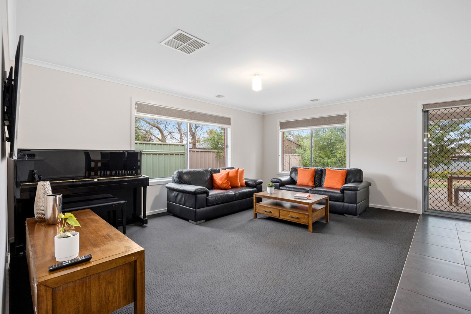 Gallery: 2/19 Beischer Street