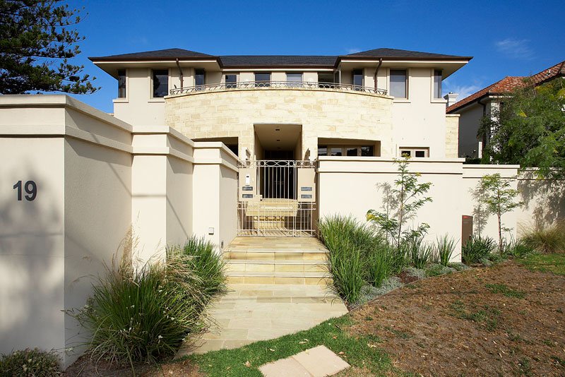 Gallery: 2/19 Birdwood Avenue