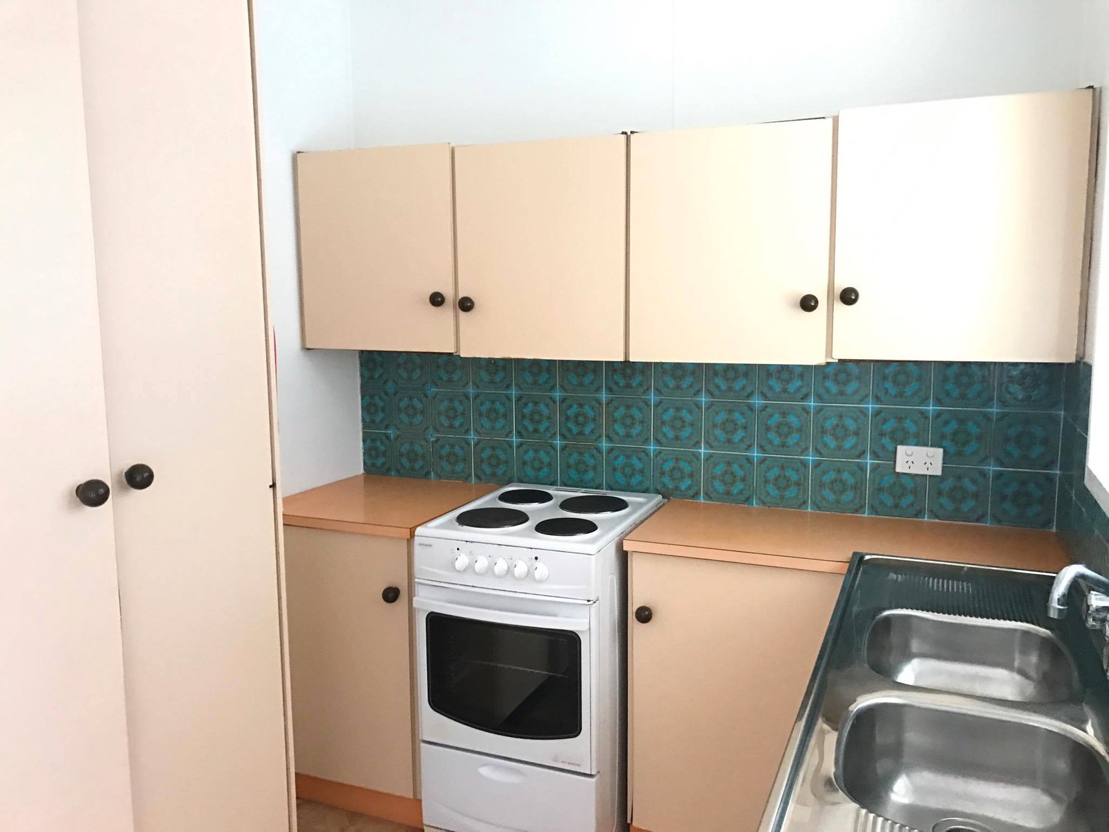 2/19 Boulder Bay Road FINGAL BAY 11