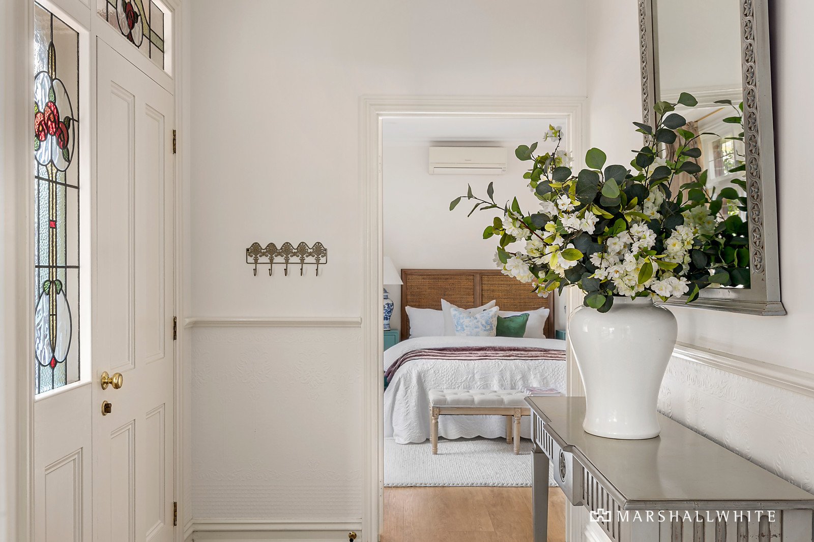 2/19 Bringa Avenue, Camberwell, VIC