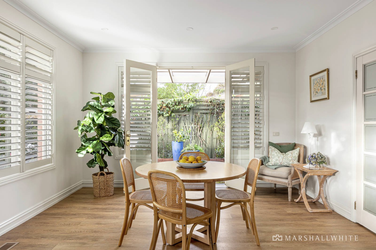 2/19 Bringa Avenue, Camberwell, VIC