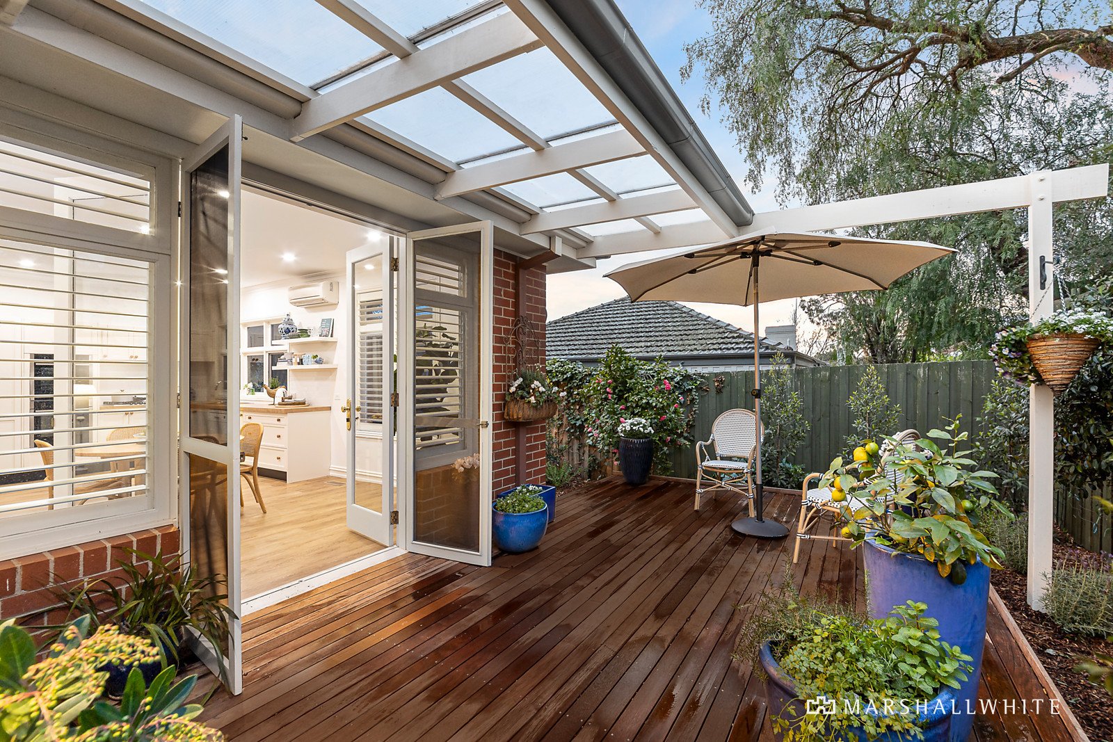 2/19 Bringa Avenue, Camberwell, VIC