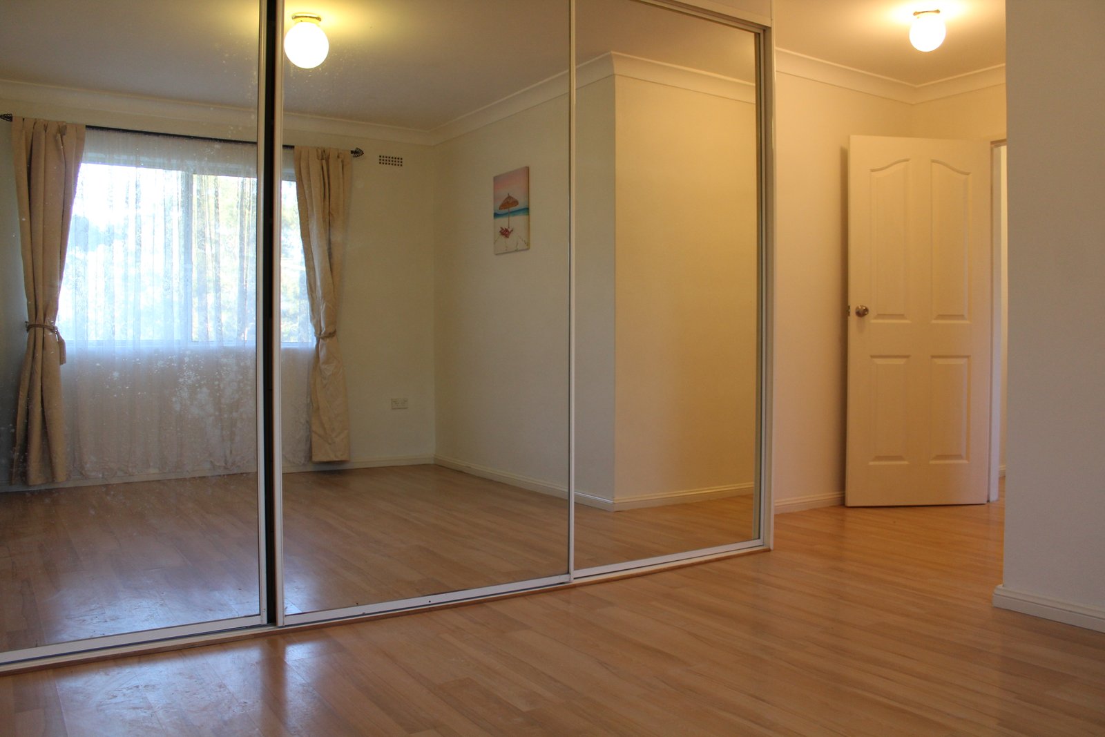 2/19 Bruce Street UNANDERRA 3