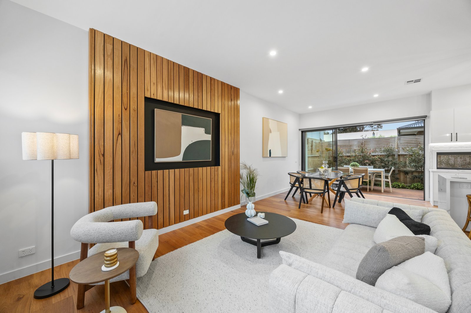 Gallery: 2/19 Brunel Road