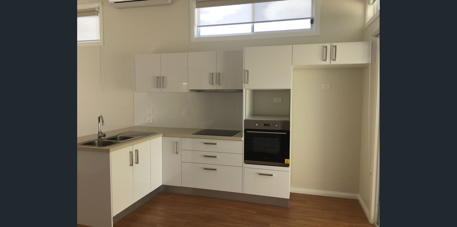 2/19 Caledonia Close SALAMANDER BAY 2